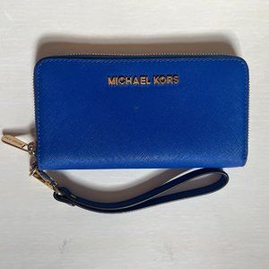 Michael Kors Wristlet Wallet